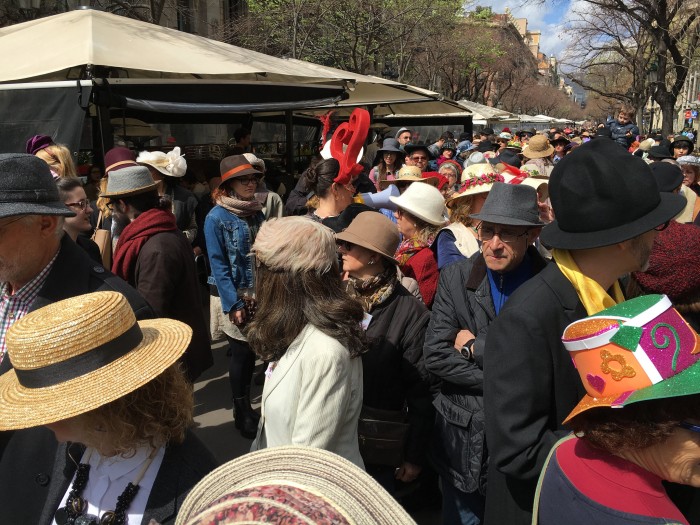 crowd12pab.jpg