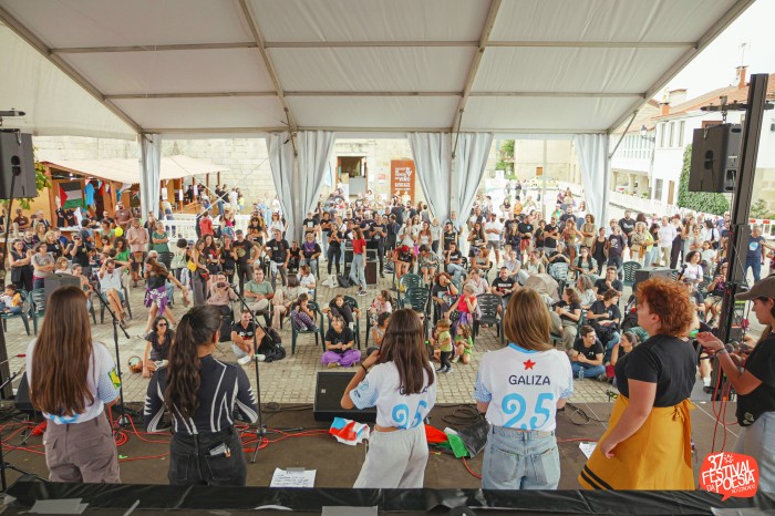 festival-da-poesia-dia-2-146.jpg
